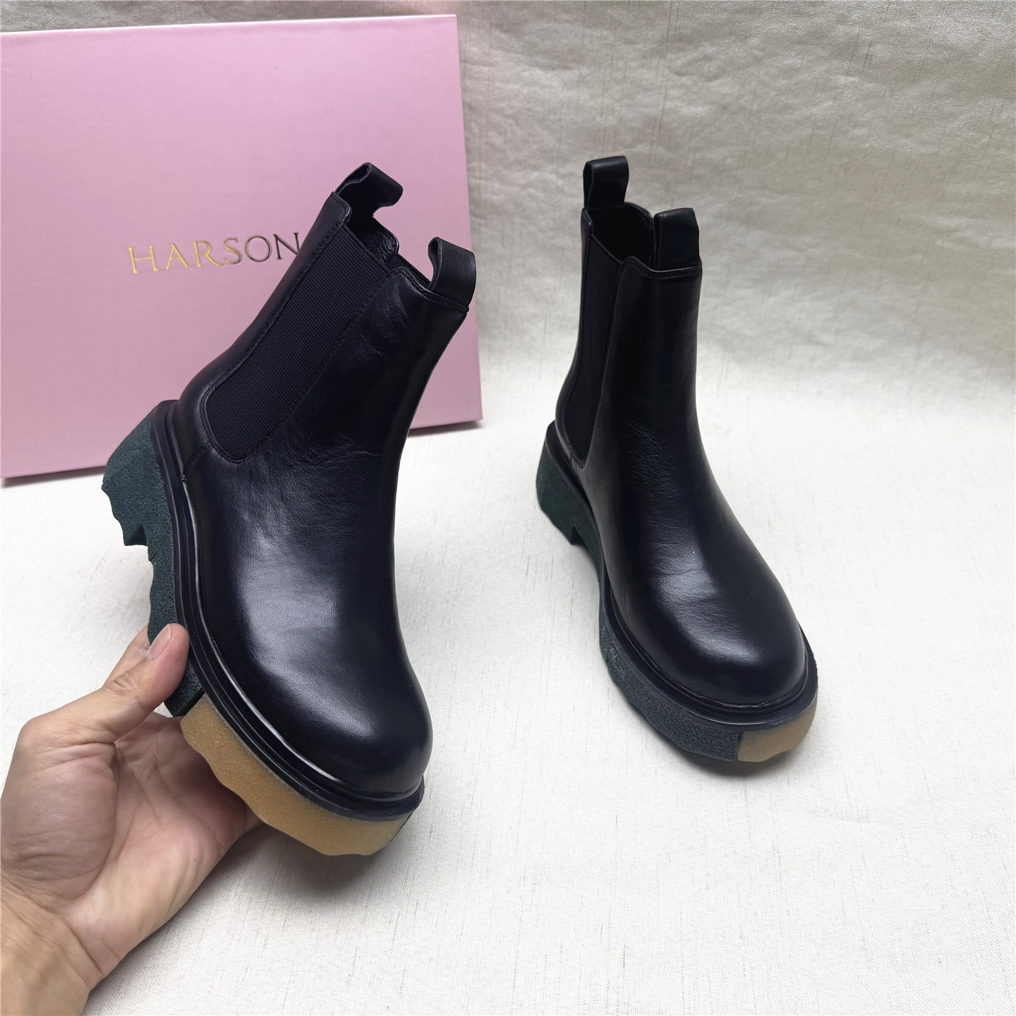 Harson/哈森真皮舒适切尔西靴女