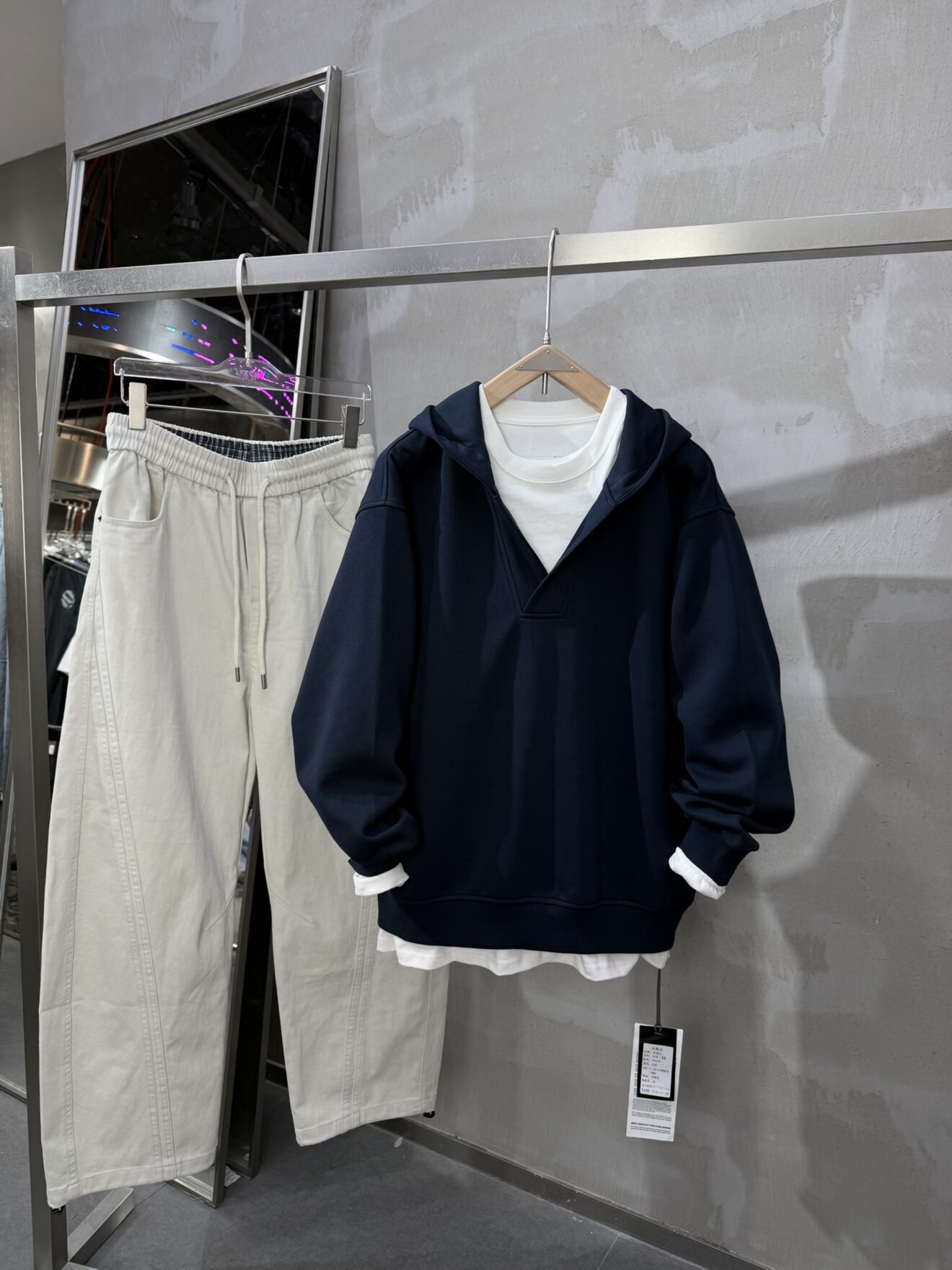 2025秋「极简廓形 藏蓝色」假两件连帽卫衣男宽松设计感套头上衣