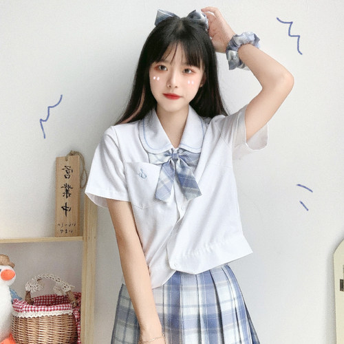 dk原创丸襟百搭风黑白色短袖衬衫