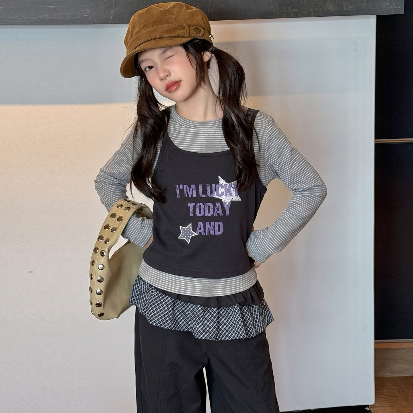 波拉童装女童2026秋装秋季新品两件套字母印花长袖T恤女孩条纹拼