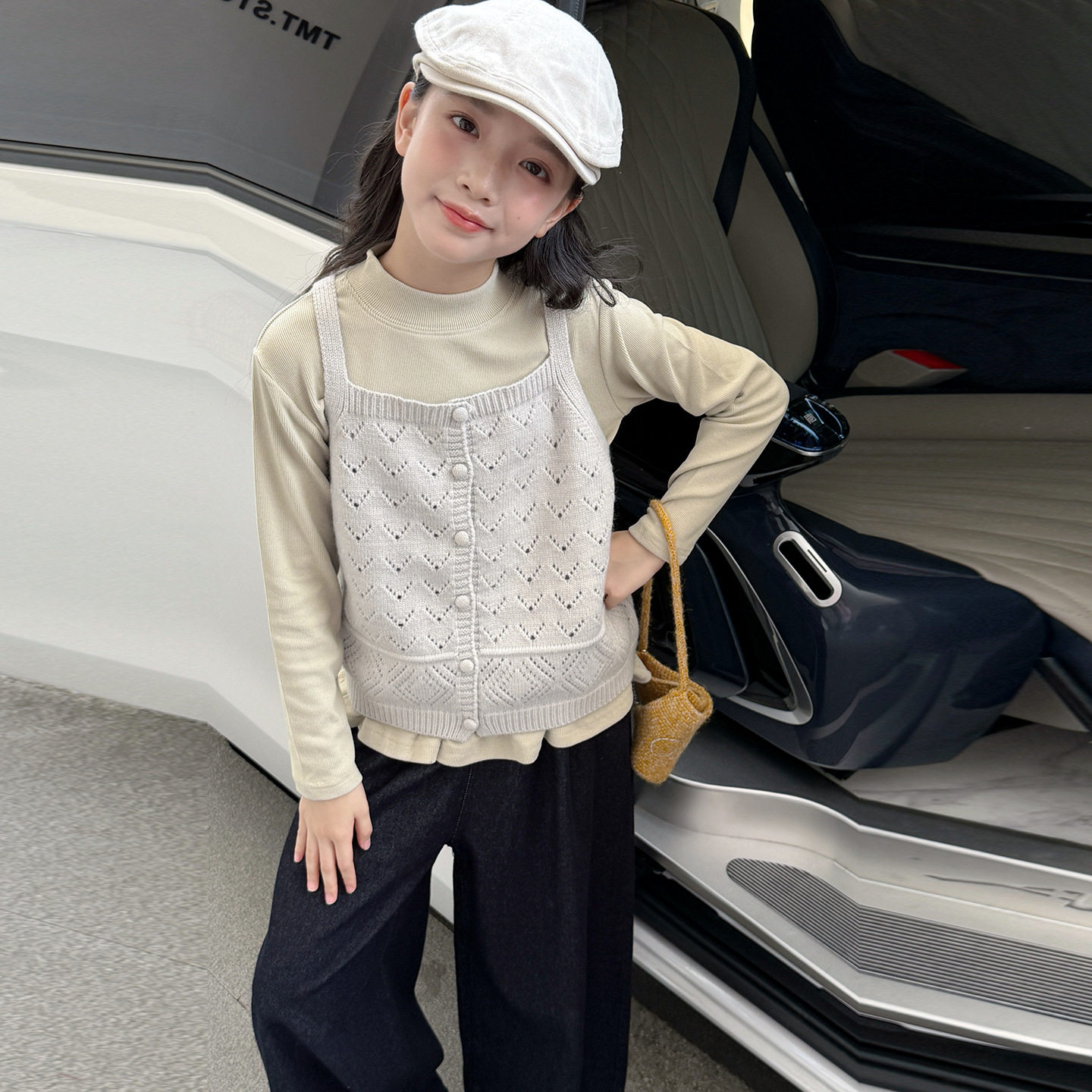 波拉童装女童韩系针织马甲打底衫牛仔阔腿裤三件套2026秋装秋装套