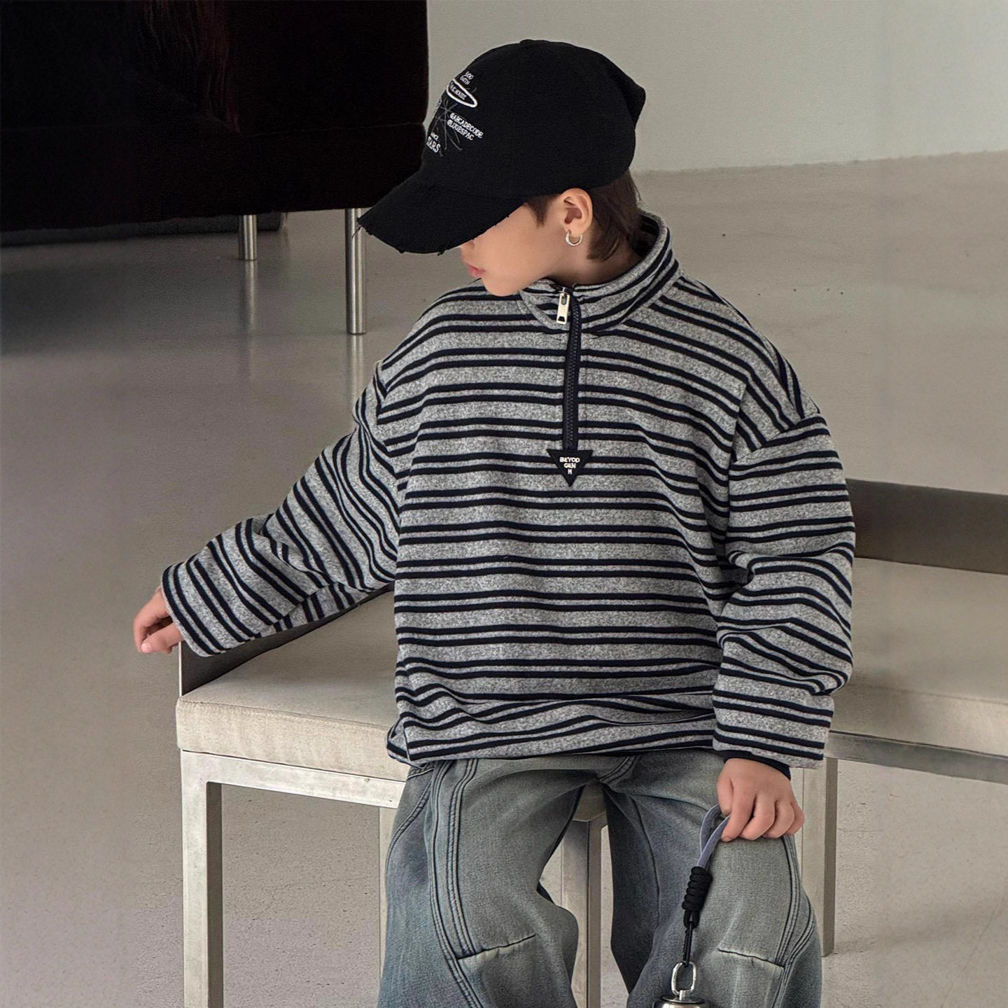 波拉童装男童加绒卫衣秋冬款2025大儿童装冬季一体绒加厚打底上衣