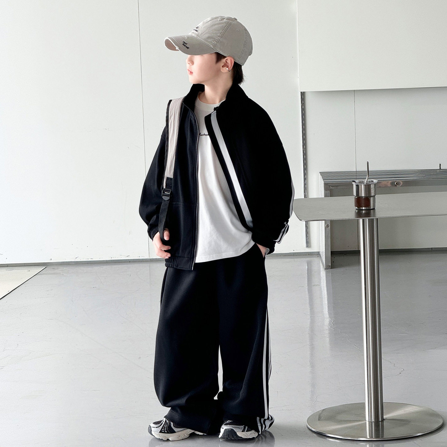 波拉童装男童韩版针织套装2026秋装中大童休闲男孩帅气两件套简约