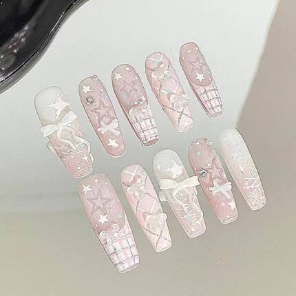 可爱少女蕾丝手工爆闪穿戴法式蝴蝶结高级可爱指甲显白可拆美甲