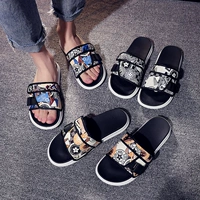 Модные тапочки, мужские пляжные нескользящие слайдеры, коллекция 2022, в корейском стиле