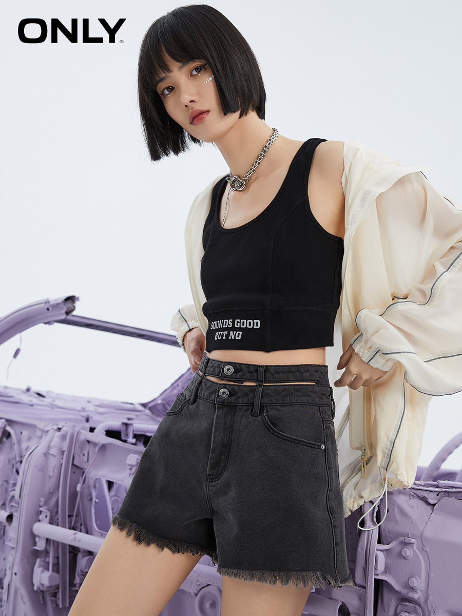 ONLY summer new high waist hollow design fashion hole denim shorts female) 121243003