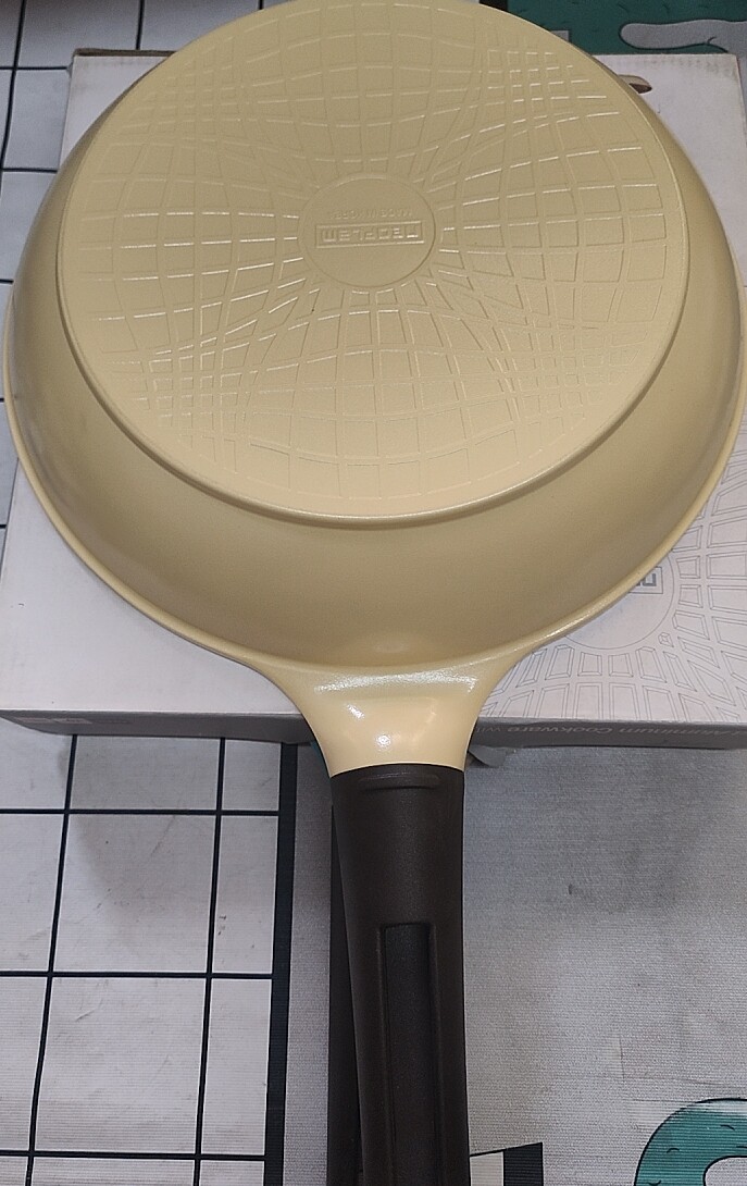 韩国原装进口正品不粘锅无油烟炒锅平底锅煎锅26口径