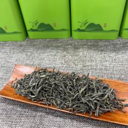 金鸡绿茶毛尖茶广西梧州藤县特产明前牙尖茶叶嫩芽炒青绿罐装