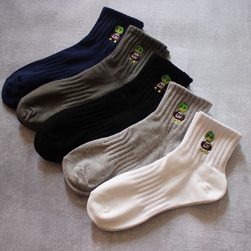 时尚吸汗防臭夏季男士短袜