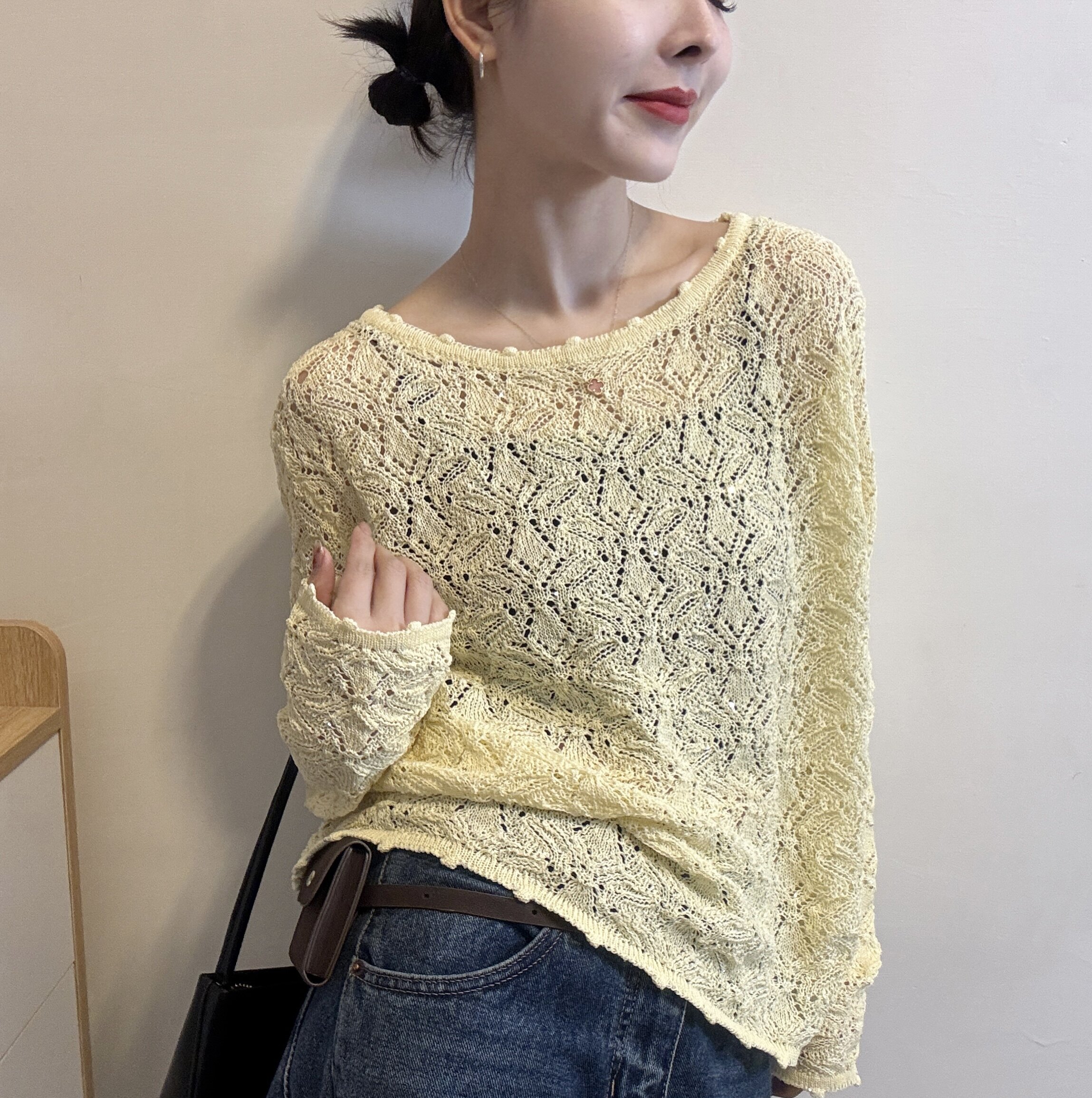 欧洲站2026春季温柔风圆领落肩长袖薄款套头亮片镂空钩花针织衫女