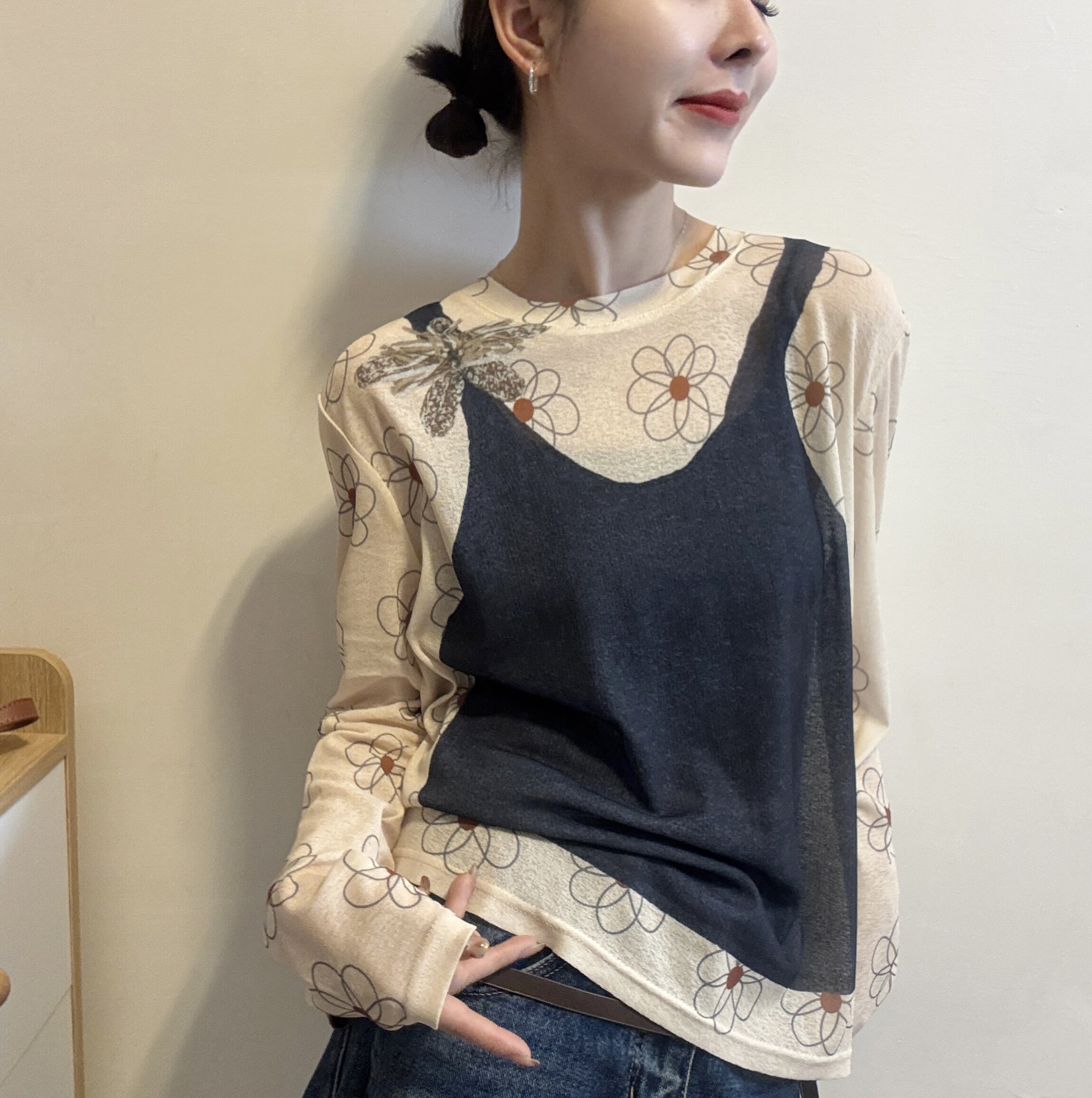欧洲站2026春季薄款圆领撞色背心印花假两件套头长袖T恤打底衫女