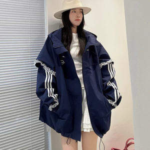 欧洲站2025春季欧货连帽手臂蕾丝条杠拼色字母刺绣洋气冲锋衣外套