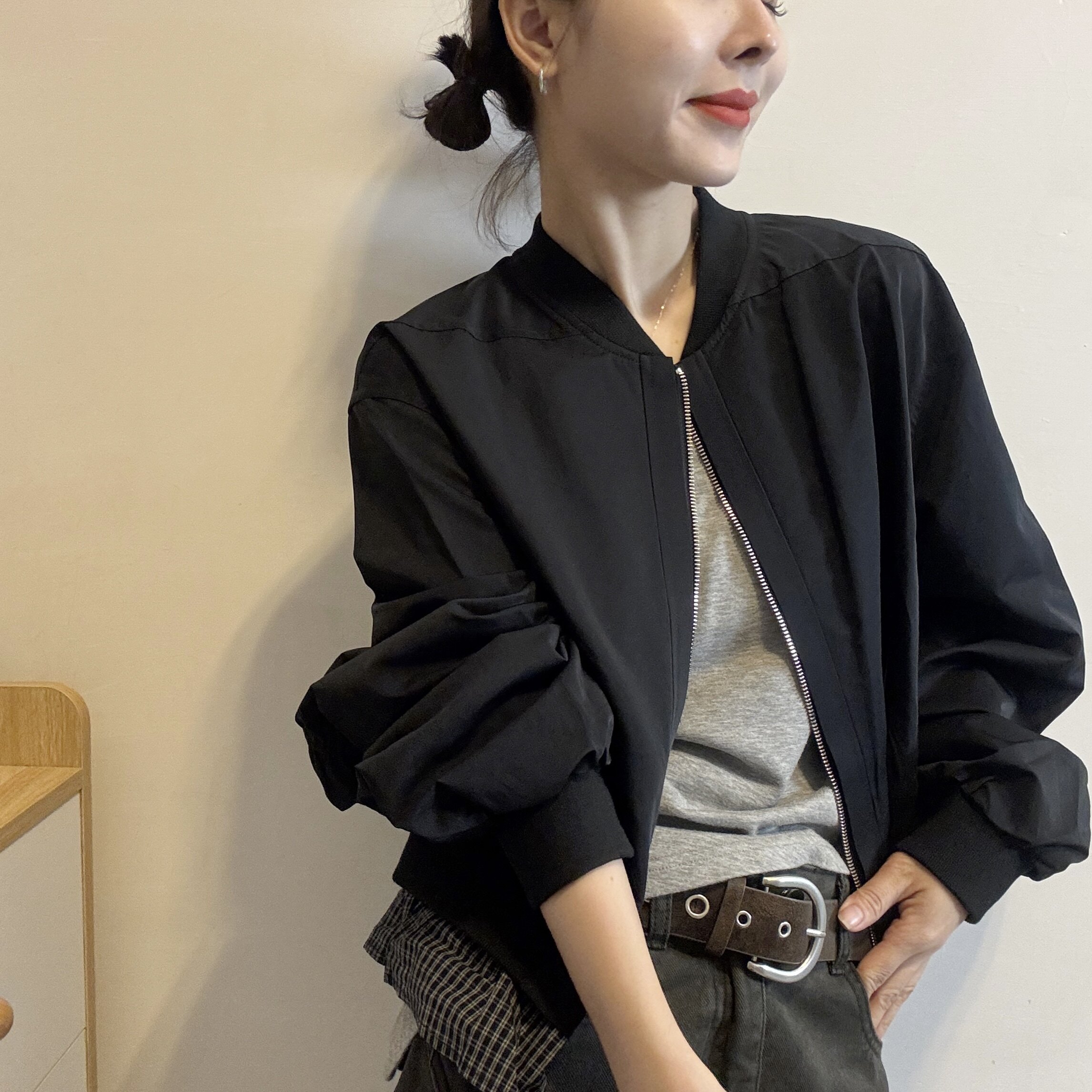 欧洲站2026秋韩范立领下摆格子衬衣拼接假两件褶皱长袖棒球衣外套