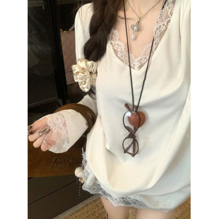 内搭纯棉设计感上衣 V领正肩蕾丝花边长袖 T恤女春季 宽松韩版 打底衫