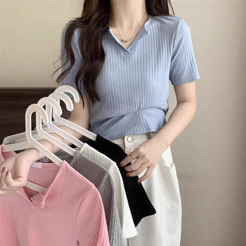 小个子短款正肩V领短袖T恤女夏季