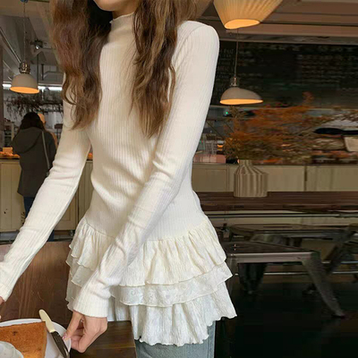 蕾丝拼接下摆长袖T恤女秋冬季