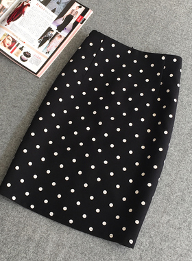 黑色波点半身裙2025春夏新款韩版气质显瘦高级感复古港风A字短裙
