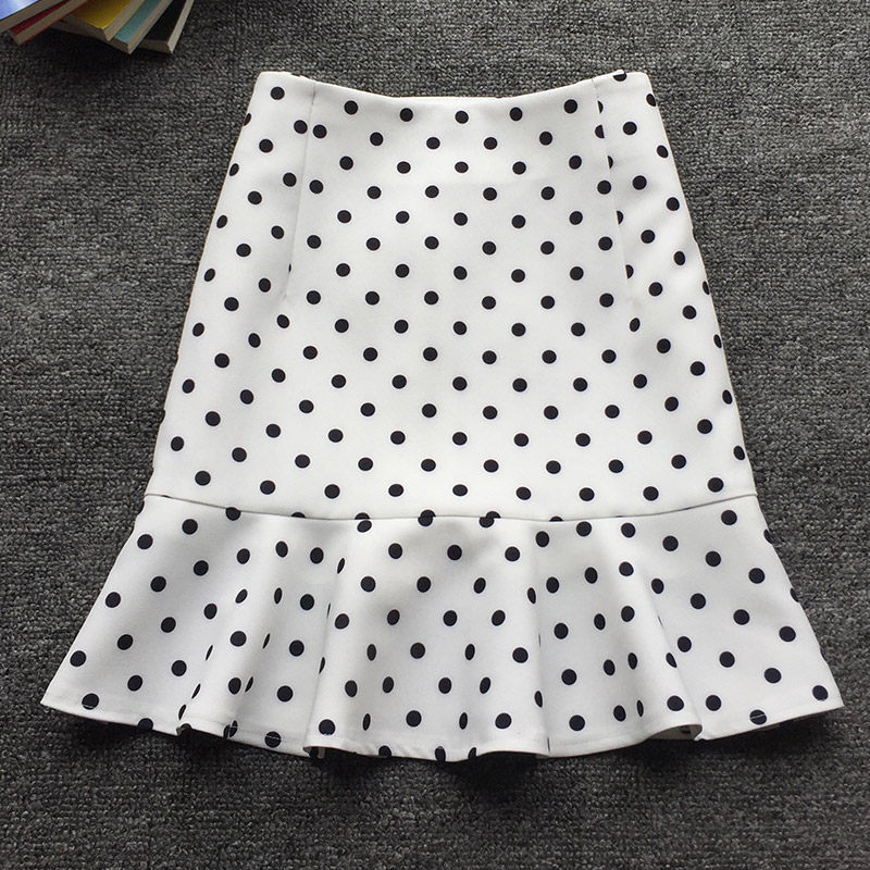 春夏款荷叶边裙时尚黑白色小波点鱼尾裙半身裙弹力包臀裙显瘦短裙