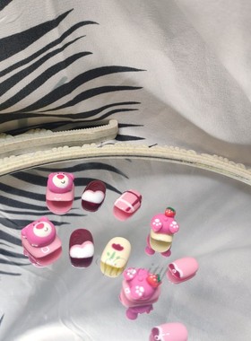 Vivacity 草莓熊甜美郁金香跳色纯手工穿戴甲短款日常夏日清新