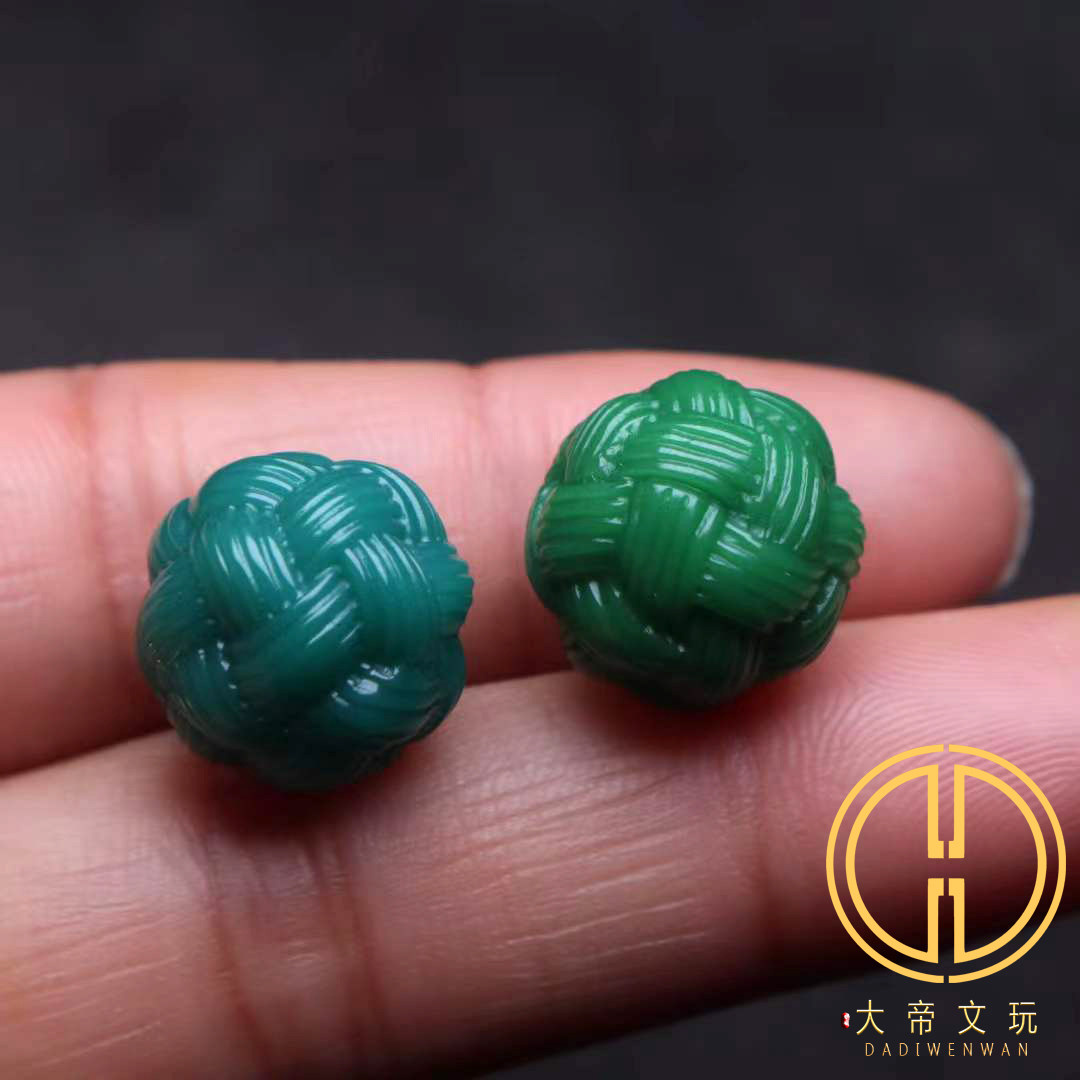 雪巴琉璃果冻料毛线球雕刻圆珠顶腰珠隔珠菩提手串长串108diy配饰图片