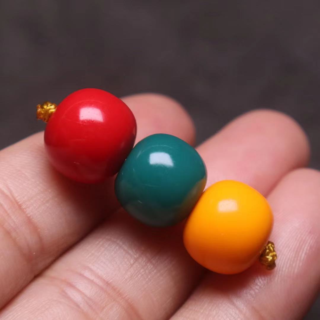 琉璃红绿灯手串配饰老型珠