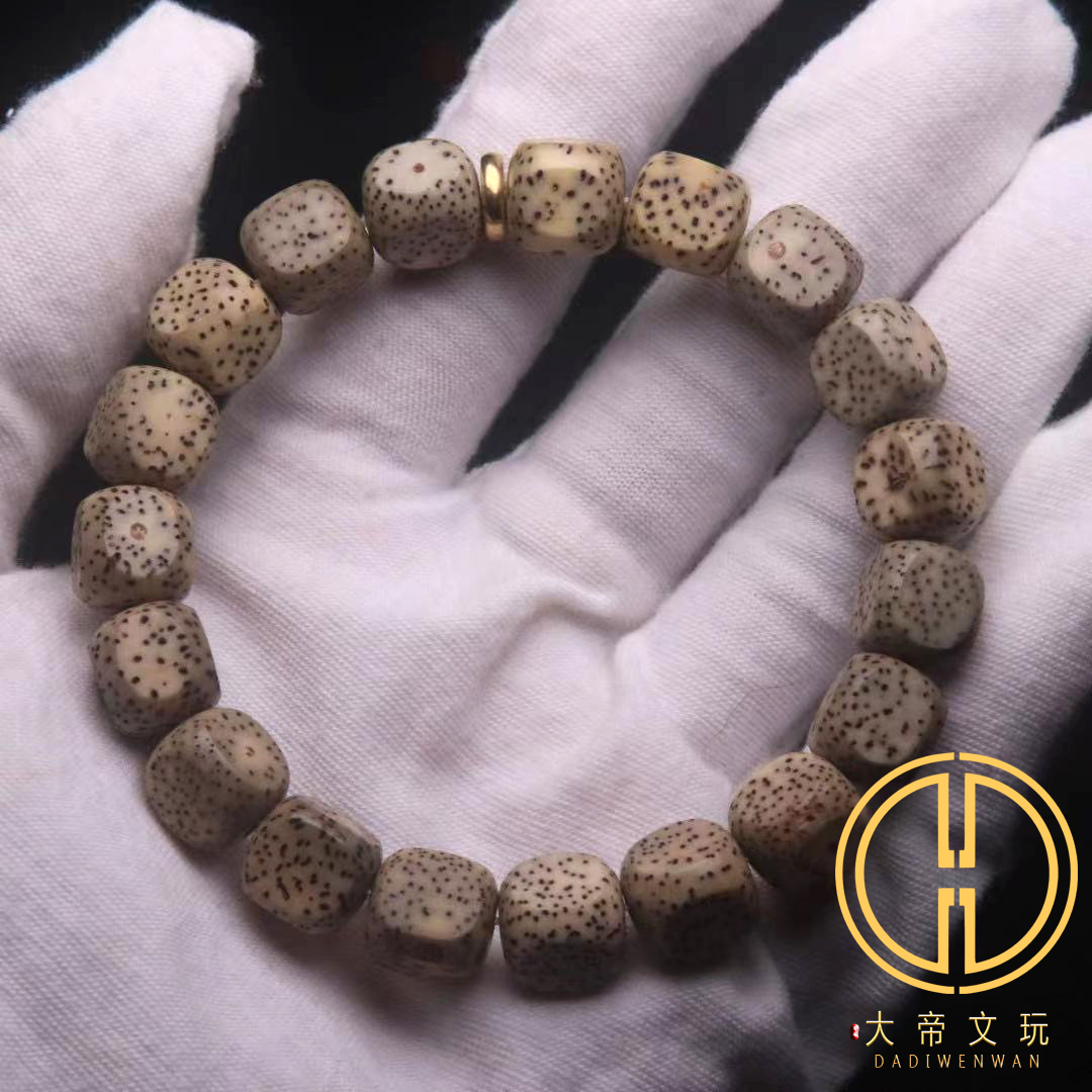 海南星月菩提阴皮石玉料四方手工雕刻单圈手串原生态佛珠男女手链