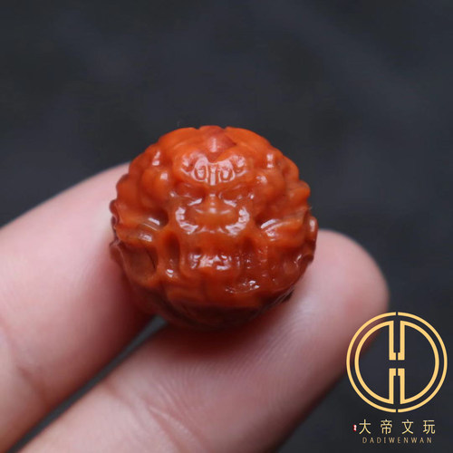 天然南红龙珠顶隔长串椰蒂配饰