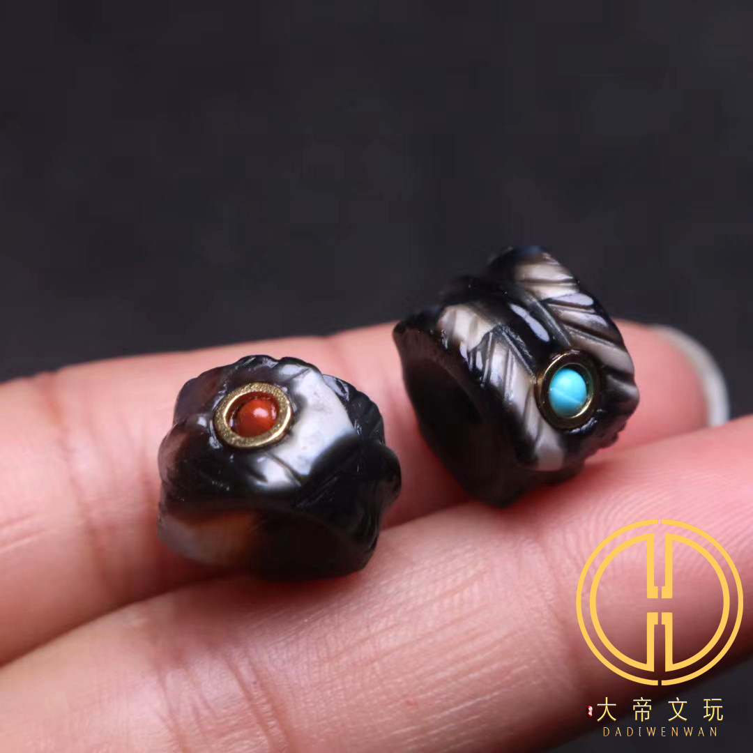 西藏天珠雕刻羽毛面包圈墩子108