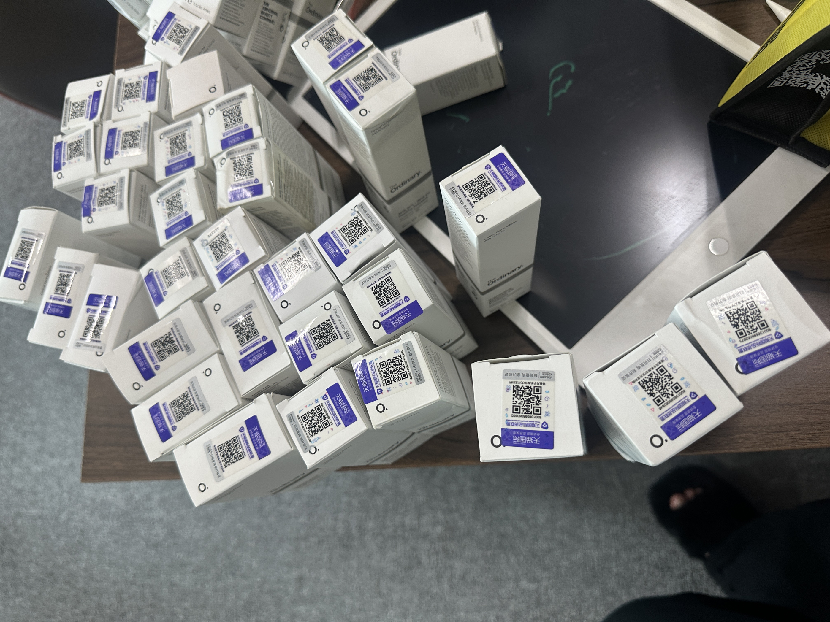 The Ordinary 1%视黄醇精华紧致改善毛孔粗大淡化细纹A醇油正品