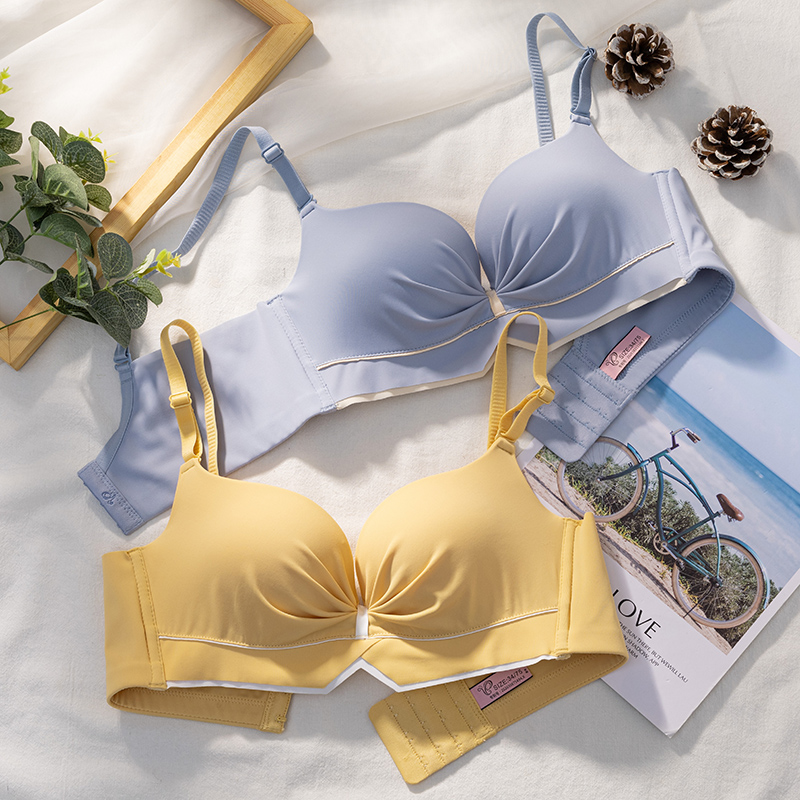 乳胶内衣女小胸聚拢加防下垂薄款