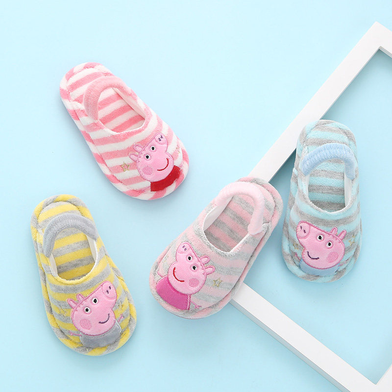小猪佩奇宝宝拖鞋女童可爱儿童布拖鞋春秋室内软底中小童地板拖鞋在类目 童鞋/婴儿鞋/亲子鞋, 拖鞋中 - 来自Buy2taobao.com提供专业的淘宝代购服务