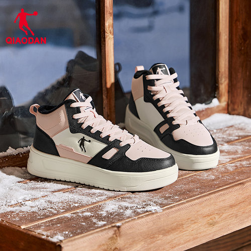 乔丹加绒高帮厚底增高板鞋女休闲