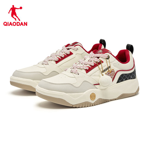 乔丹男板鞋商场同款红色新年款