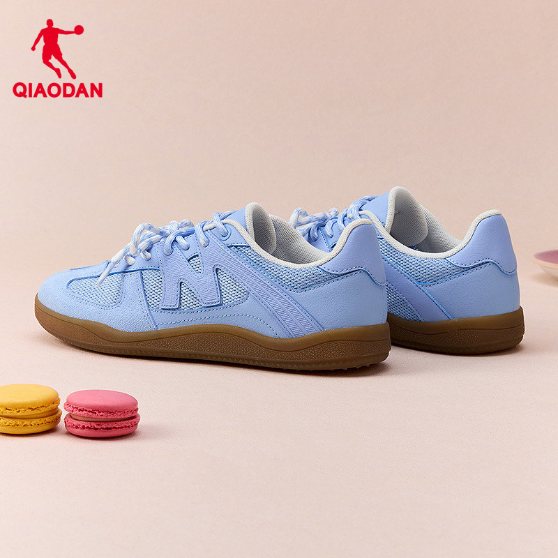 乔丹蓝色低帮芭蕾风德训鞋女款2026夏季新款网面透气平底休闲板鞋