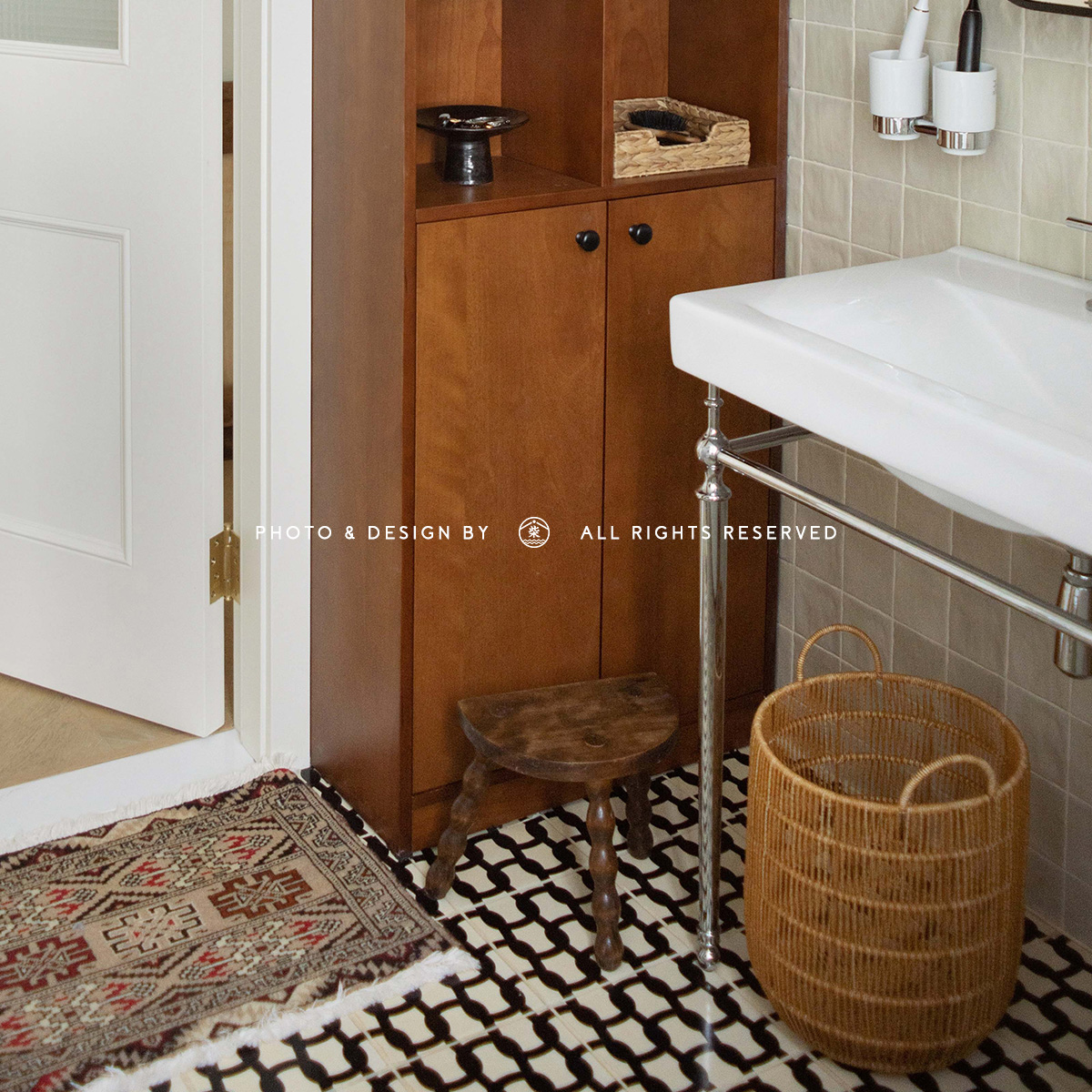 小火柴法式小香黑花砖复古浴室线条瓷砖卫生间防滑地板砖厨房厕所-封面