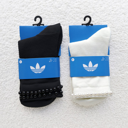 阿迪达斯Adidas三叶草新款女袜珍珠速干刺绣logo中筒袜子KD8378