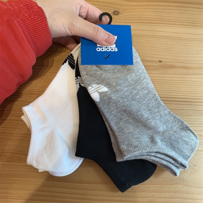 阿迪达斯Adidas三叶草男运动健身女子休闲袜低帮短袜子FT8524三双