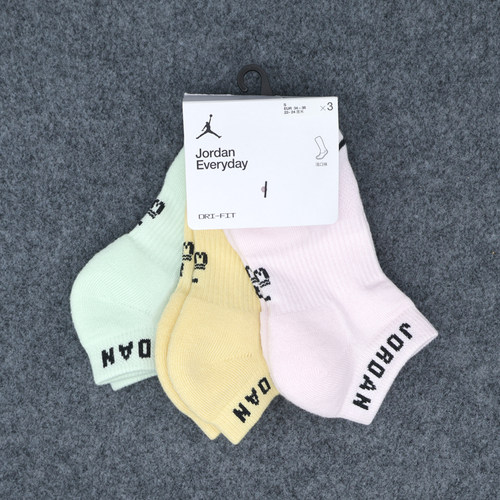 耐克男女同款短筒AJ运动袜Nike
