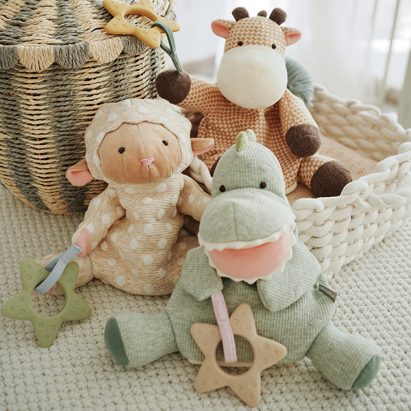 儿童手偶娃娃手套diy材料包婴幼儿牙胶手指安抚玩偶孕期解闷手工