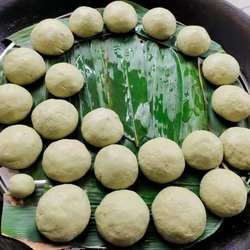 安徽传统美食特产多种口味岳西毛香粑粑袋装非蒿子粑粑水萩粑700g