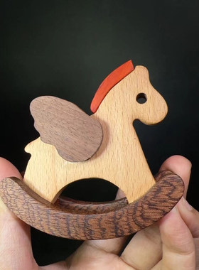 创意实木小木马桌面摆件玩具可爱儿时的快乐可以摇的送礼日常礼物