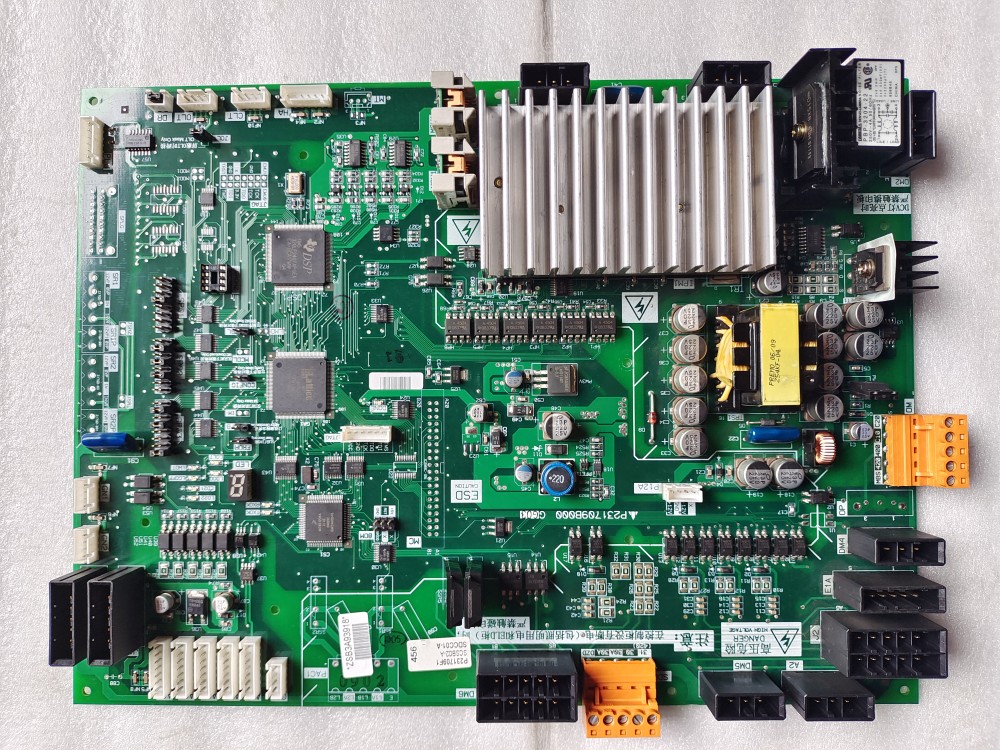 P231709B000G03 三菱电梯门机板 P231709B000G13 G03 G23原厂原装