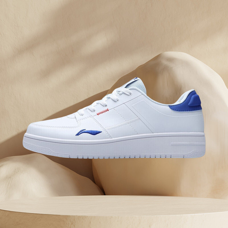 李宁正品女子运动板鞋AGCR187