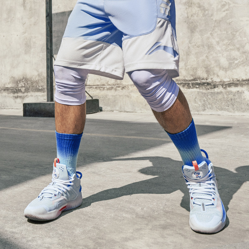 Lining/李宁正品新款反伍3男子反光透气减震回弹篮球鞋ABFT005