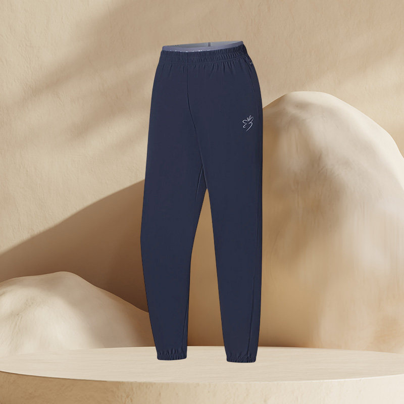 李宁正品新款女子运动休闲健身跑步舒适透气收腿长裤AKYS958-1-2