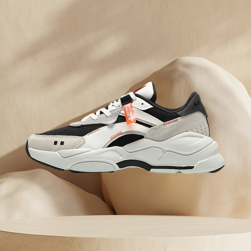 李宁正品休闲舒适男鞋新款烛龙男士经典时尚低帮运动鞋agcq353