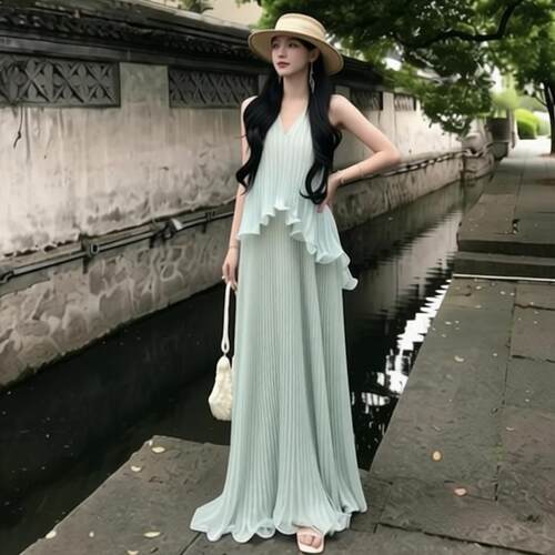ICELOLLY海边穿搭度假风薄纱背心吊带连衣裙女初夏独特漂亮小裙子