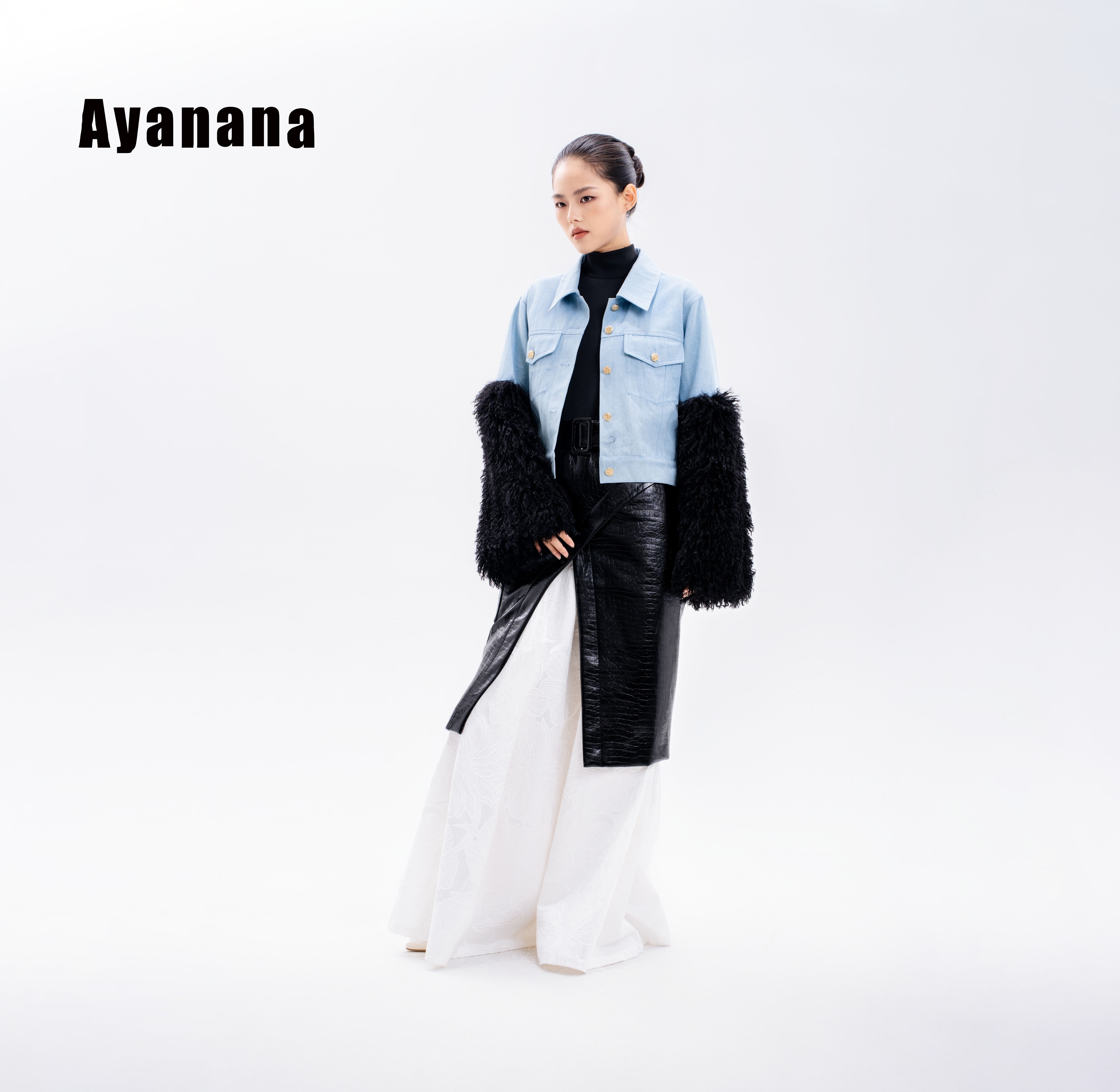 Ayanana2025款牛仔拼短外套