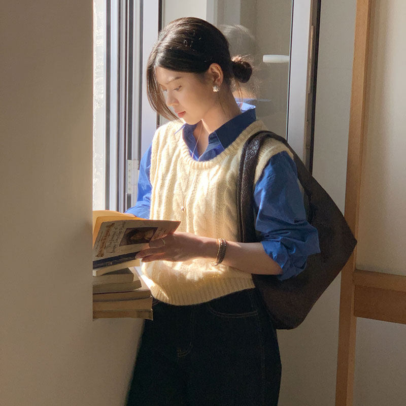 2026春秋复古学院克莱因蓝色衬衫外套叠穿麻花针织背心马甲两件套