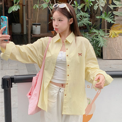 春夏多巴胺穿搭奶黄色衬衫外套女